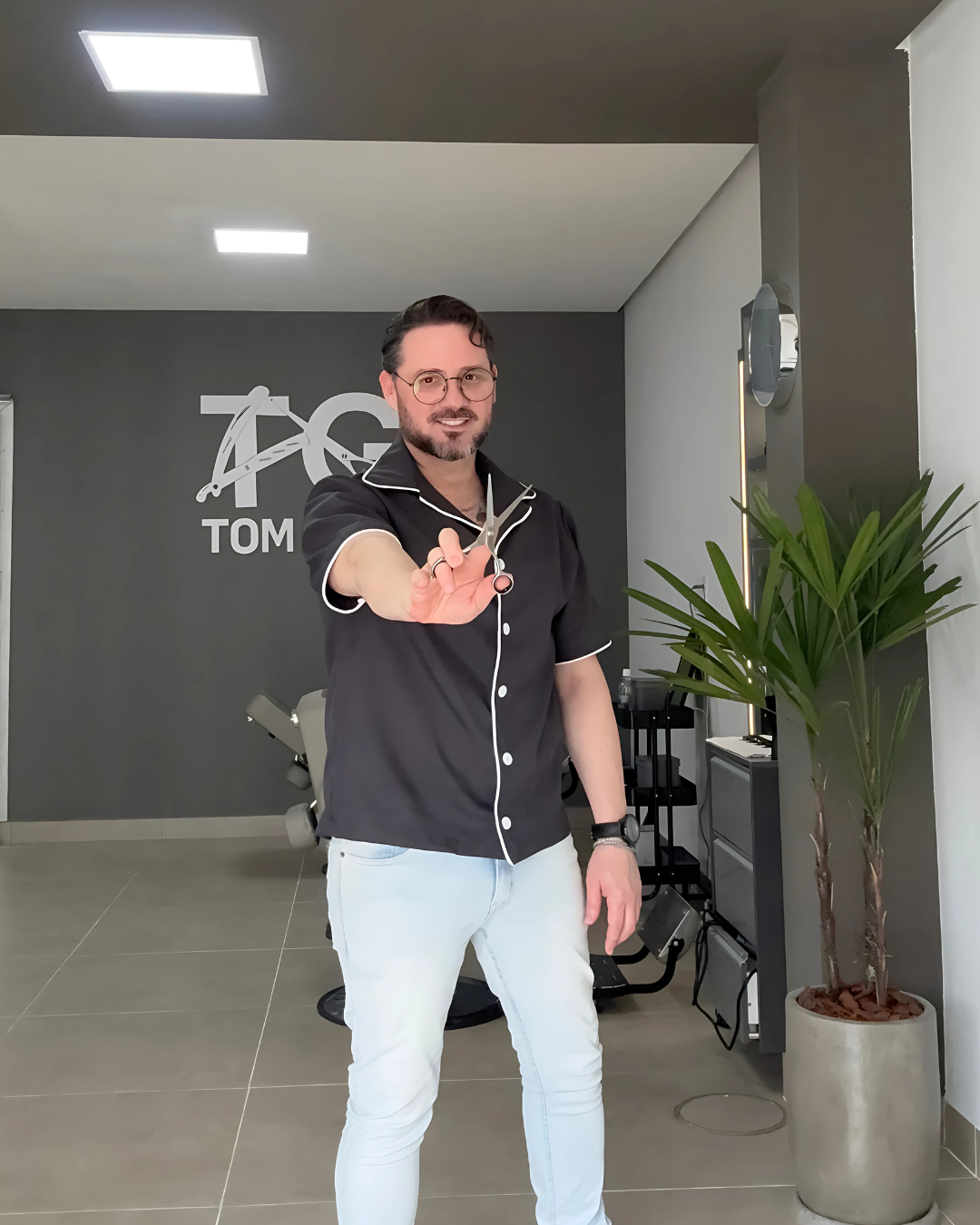 Post para Instagram em carrossel 5 dicas corporativo verde e cinza.png